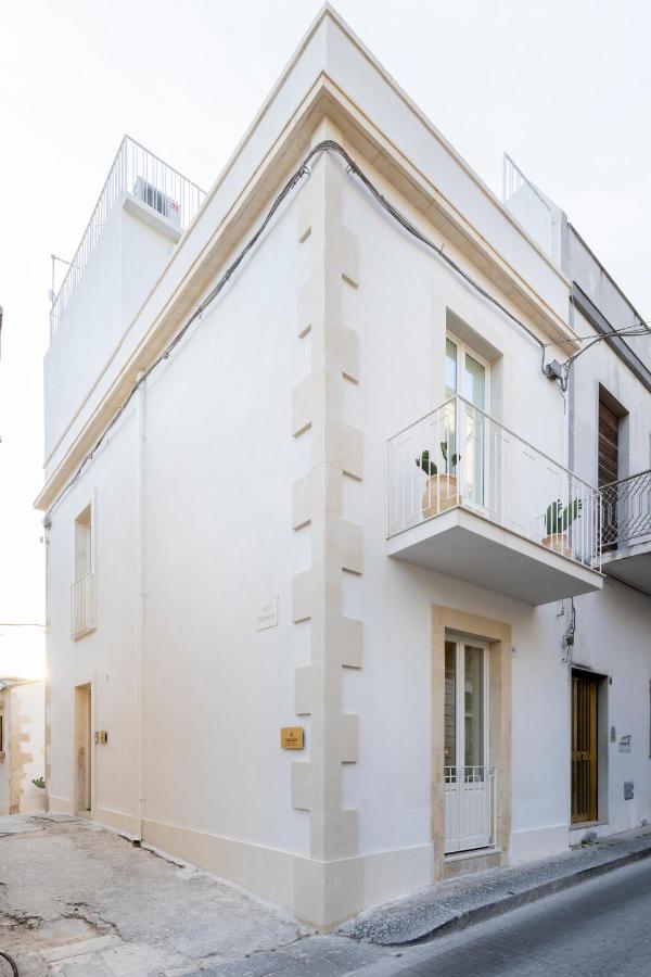 Cantunera Rooms Dependance Noto Exterior photo